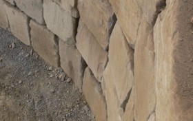 Commercial A-Grade Sandstone Retaining Wall